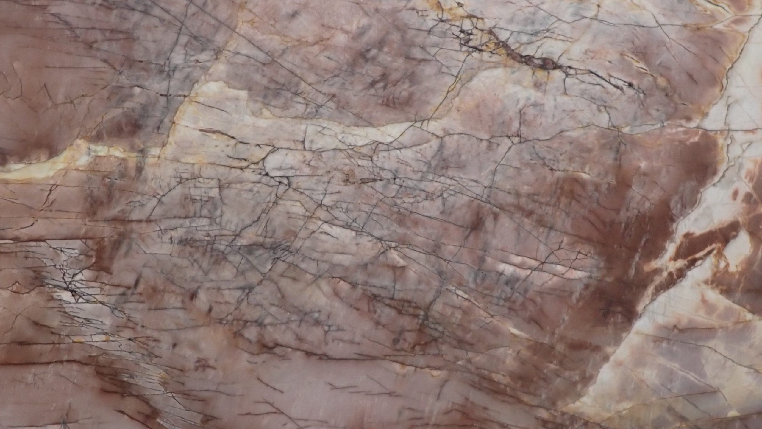 Cosmopolitan Slabs